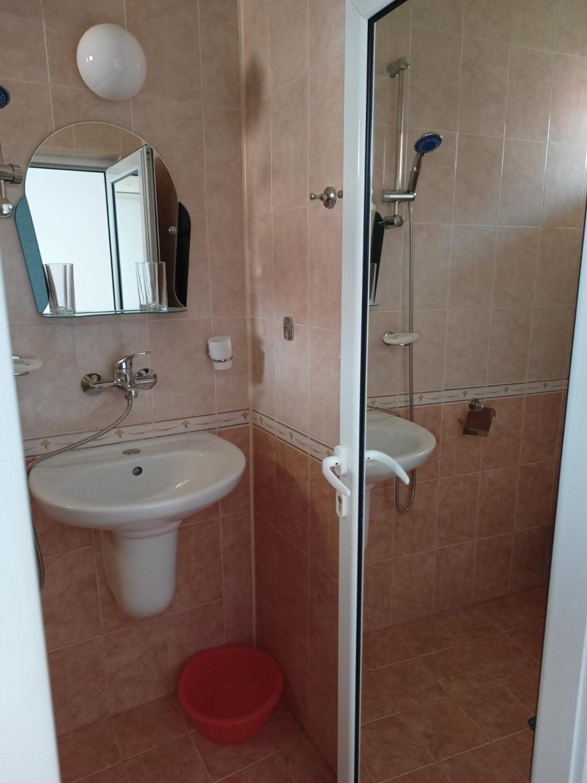 Guest House Ralitsa Pomorie Kültér fotó